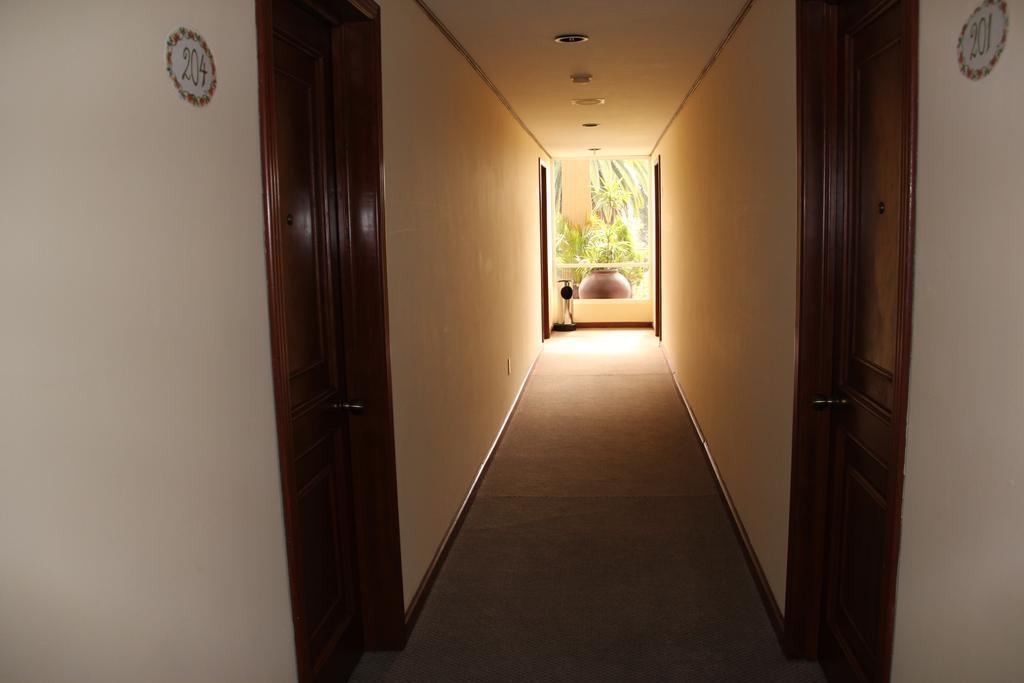 Hotel Tehuacan Plaza Buitenkant foto