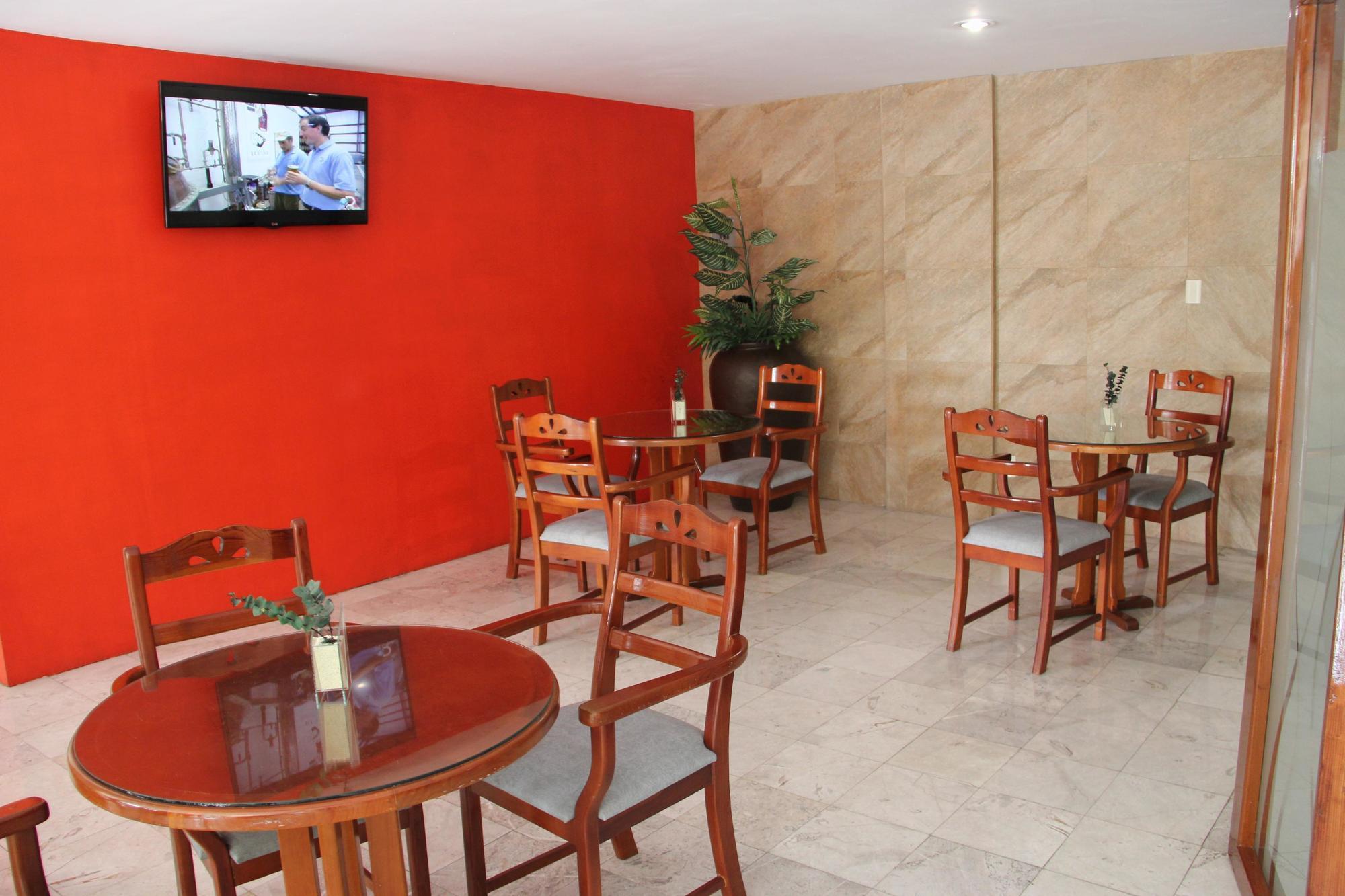 Hotel Tehuacan Plaza Buitenkant foto