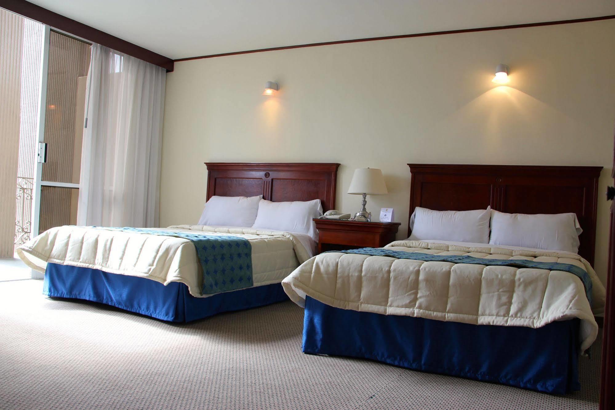 Hotel Tehuacan Plaza Buitenkant foto